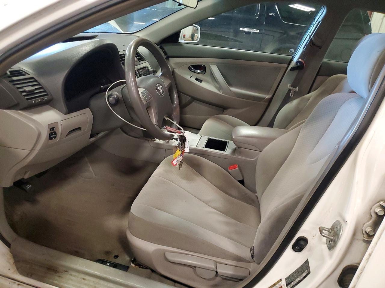 2009 Toyota Camry Base - Image 7