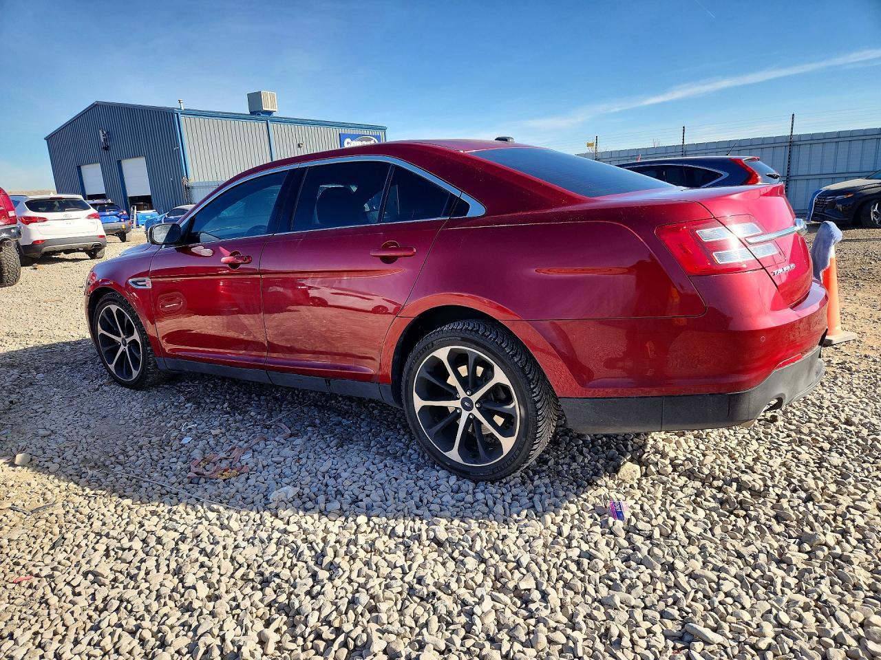 2015 Ford Taurus Sel - Фото 2