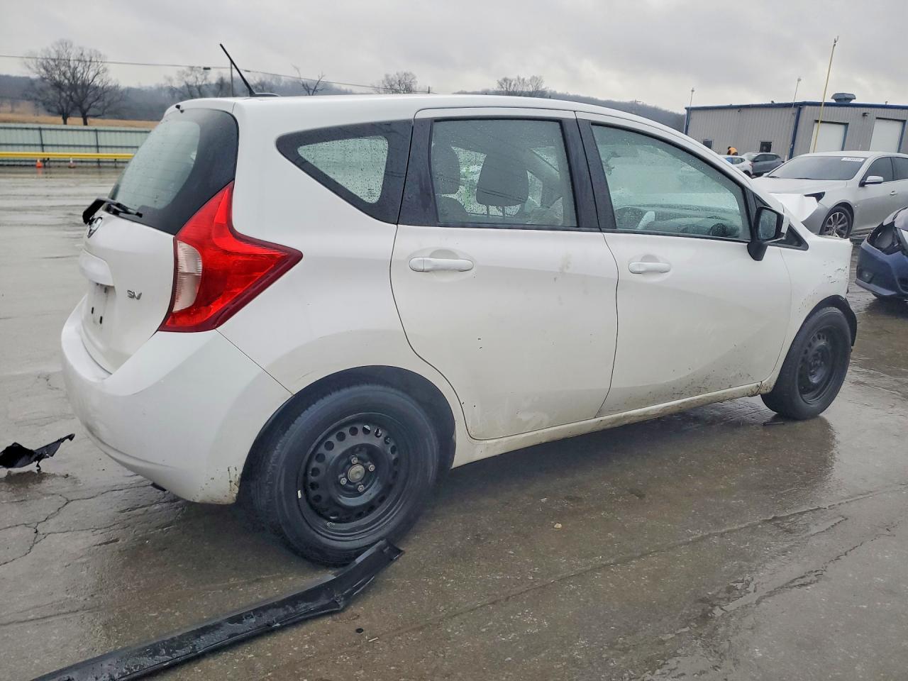 2016 Nissan Versa Note S - Фото 3