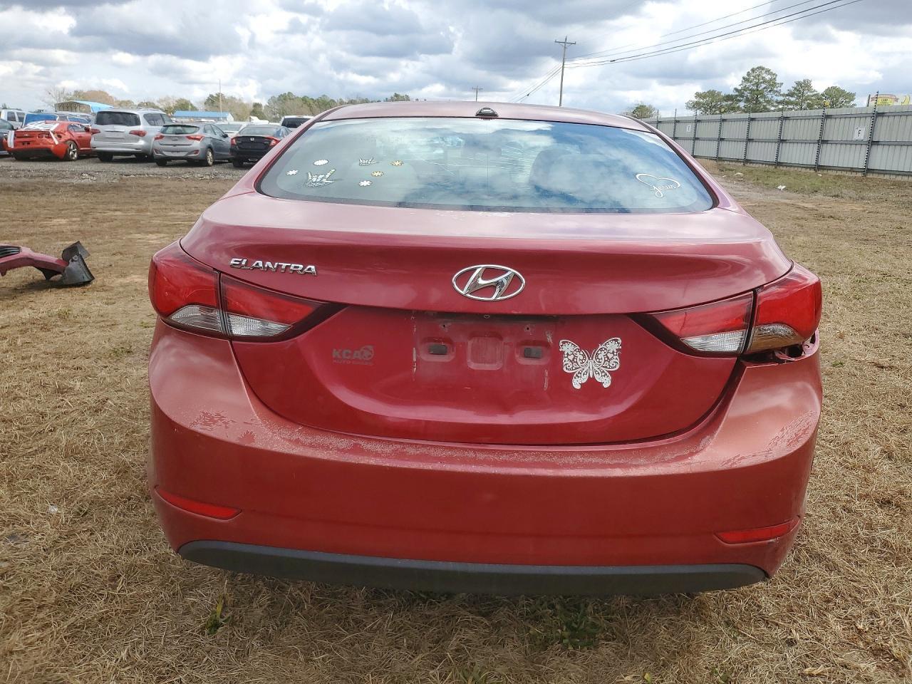 2016 Hyundai Elantra Se - Image 6