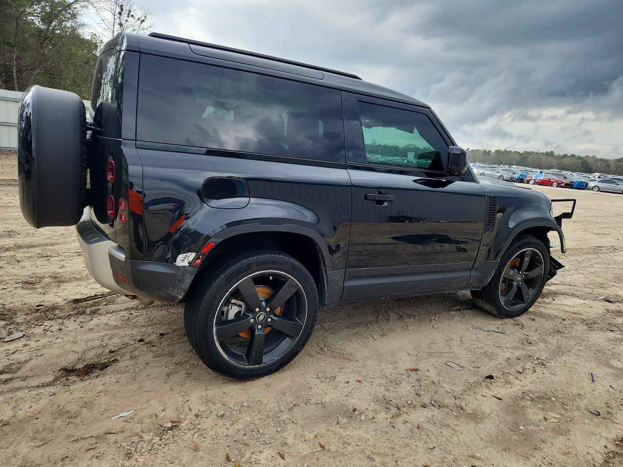 2024 Land Rover Defender 90 S - Фото 3