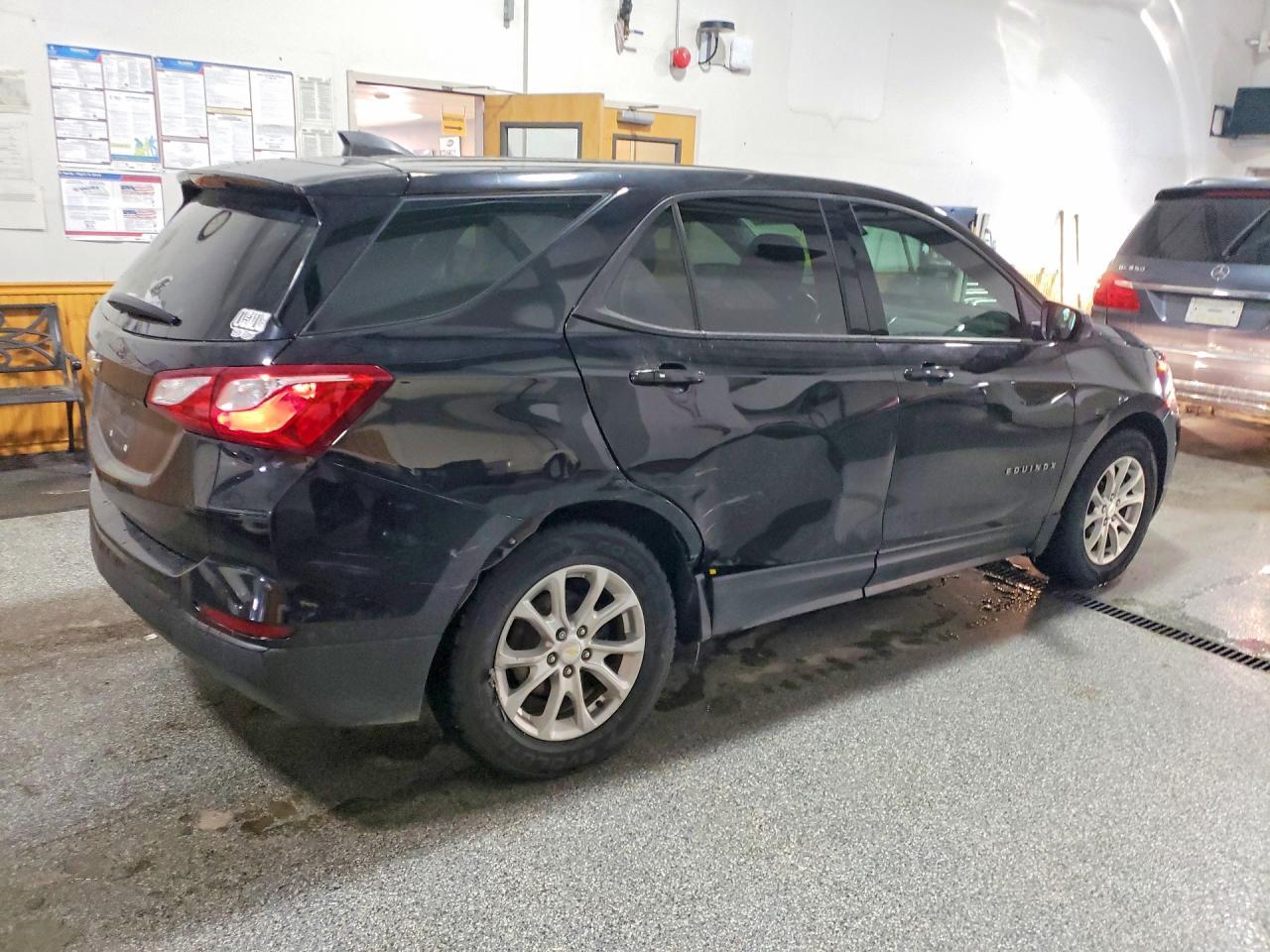 2019 Chevrolet Equinox Ls - Фото 3