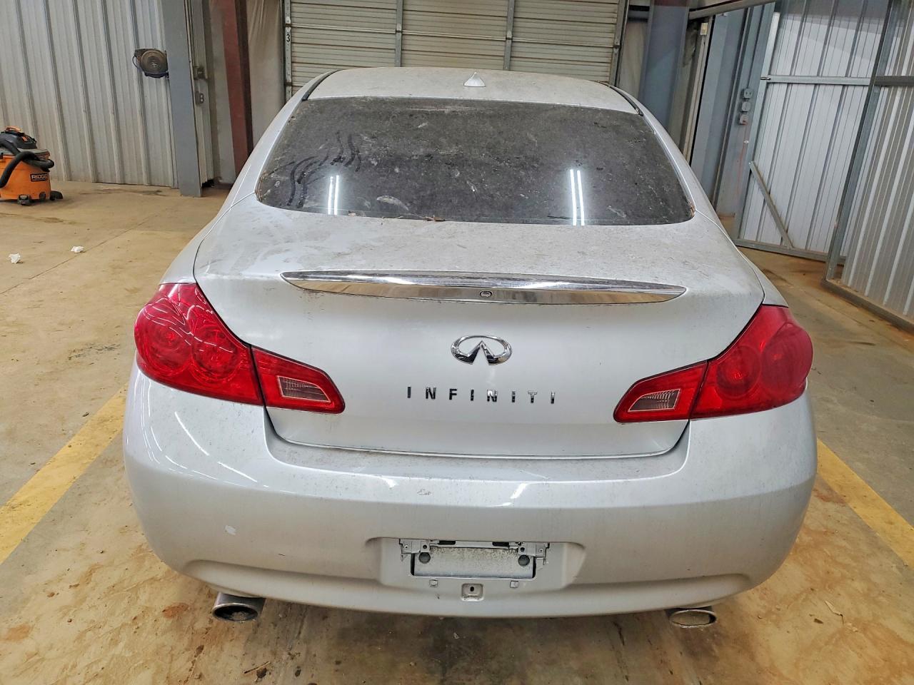 2008 Infinity G35 Base - Фото 6