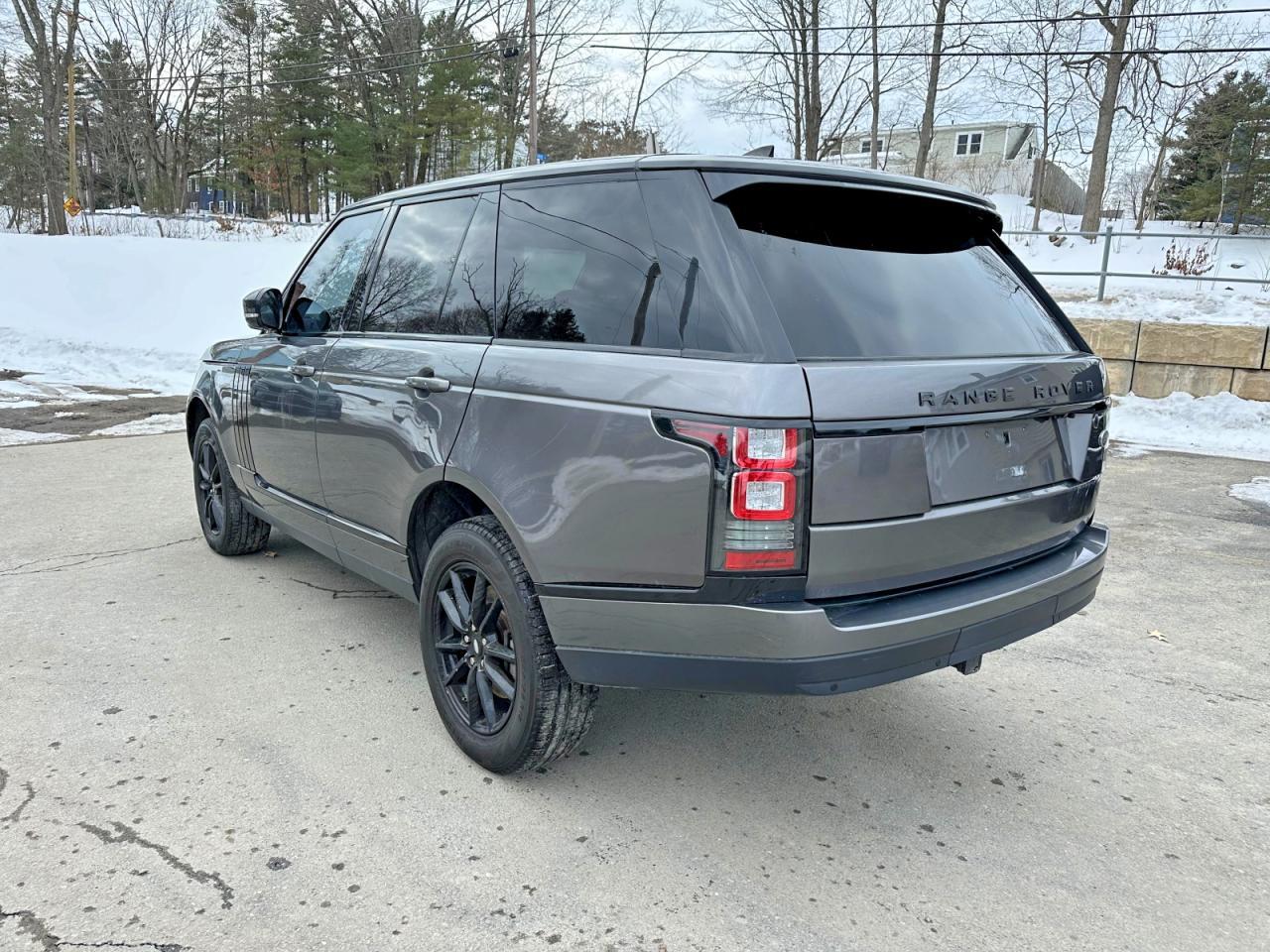 2017 Land Rover Range Rover - Image 2