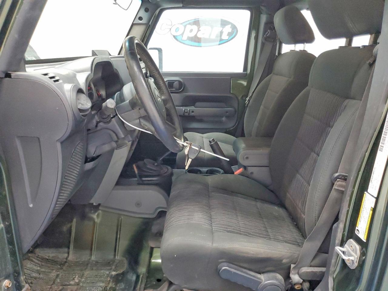 2008 Jeep Wrangler Unlimited Rubicon - Image 7