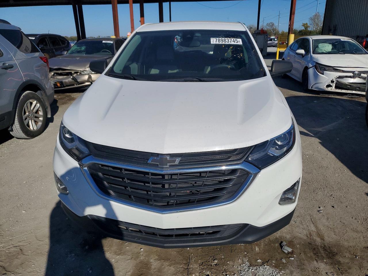 2020 Chevrolet Equinox Ls - Фото 5