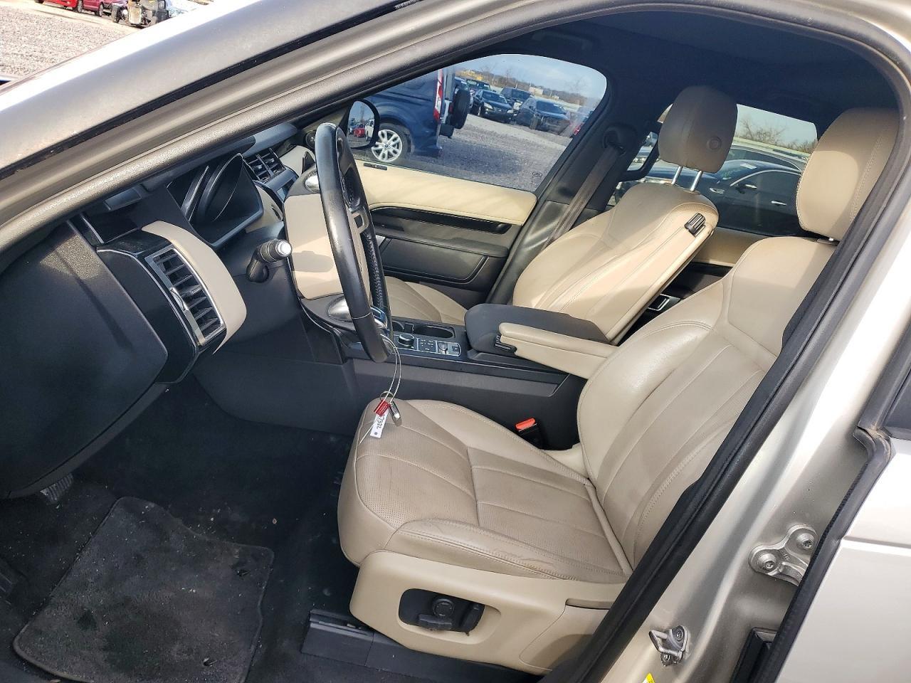 2017 Land Rover Discovery Se - Фото 7