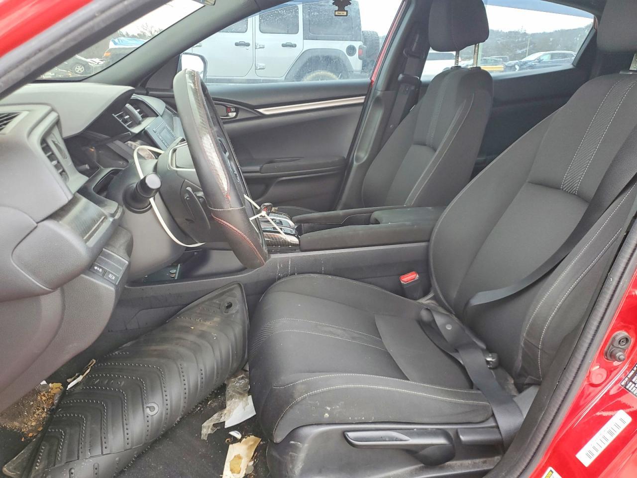 2017 Honda Civic Sport - Image 7