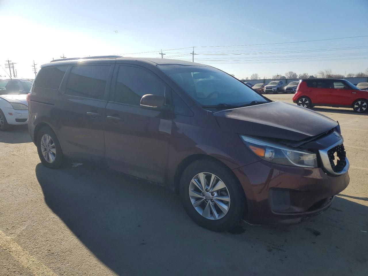 2016 Kia Sedona Lx - Фото 4