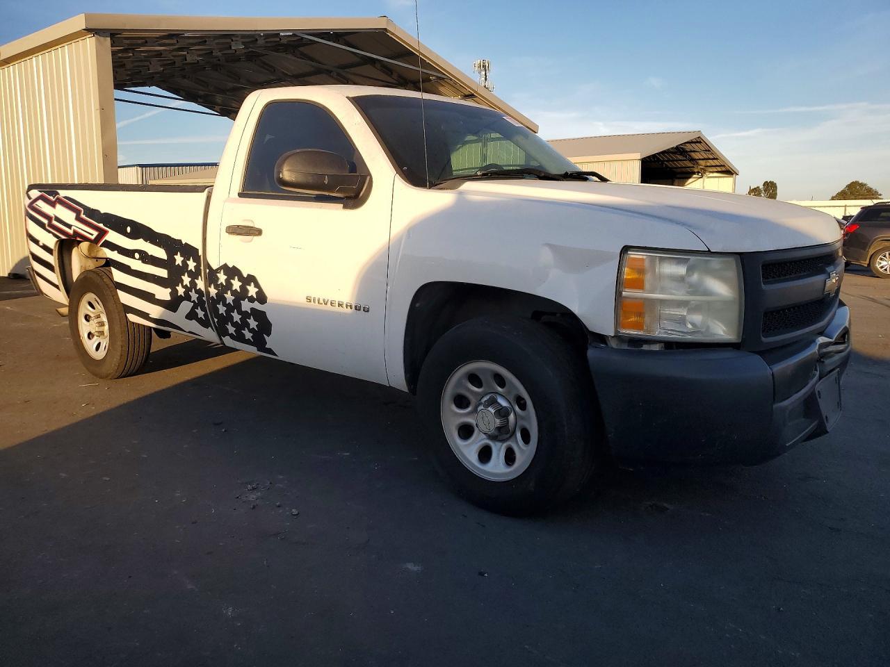 2010 Chevrolet Silverado C1500 - Image 4