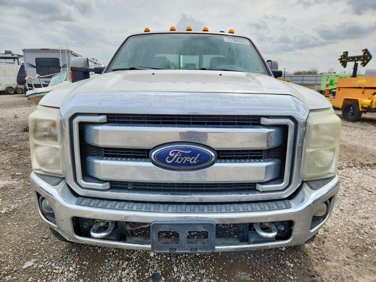 2011 Ford F350 Super Duty - Фото 5