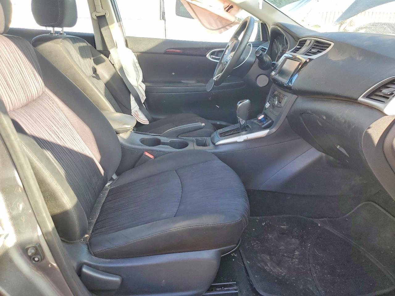 2019 Nissan Sentra Sv - Фото 7