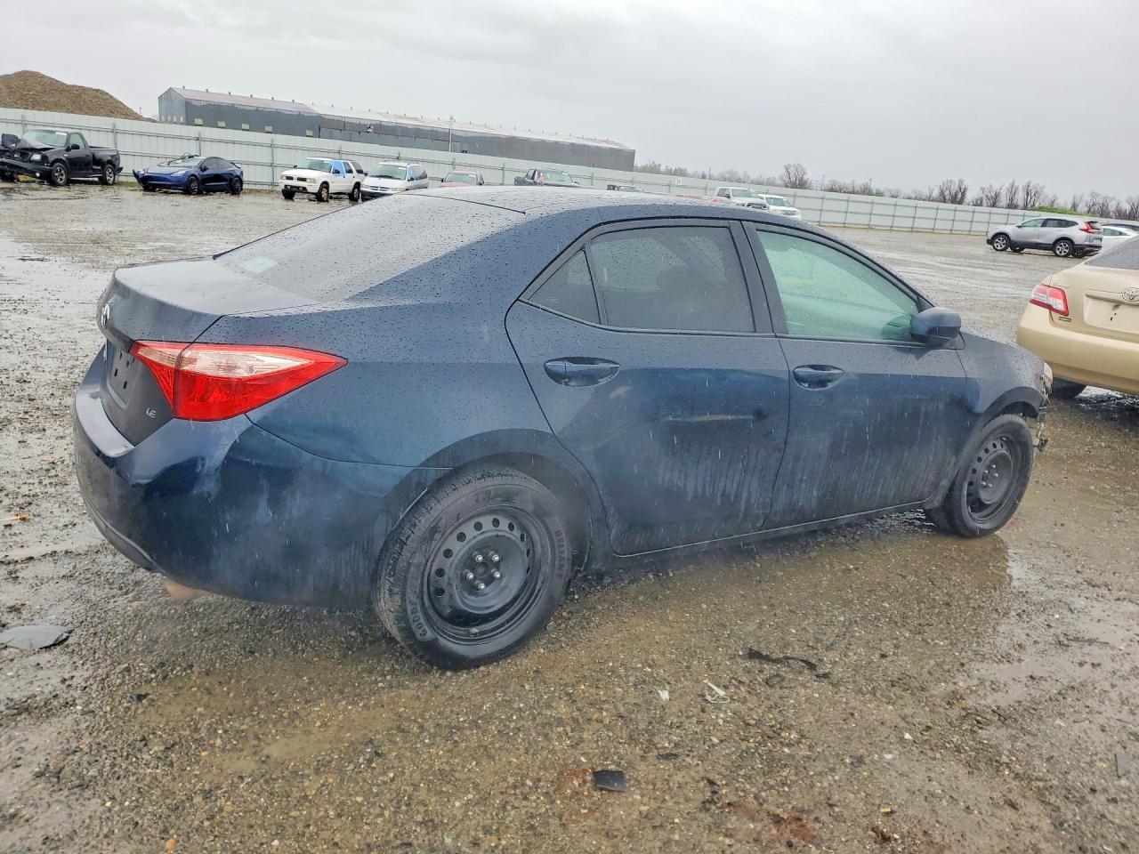 2019 Toyota Corolla L - Фото 3