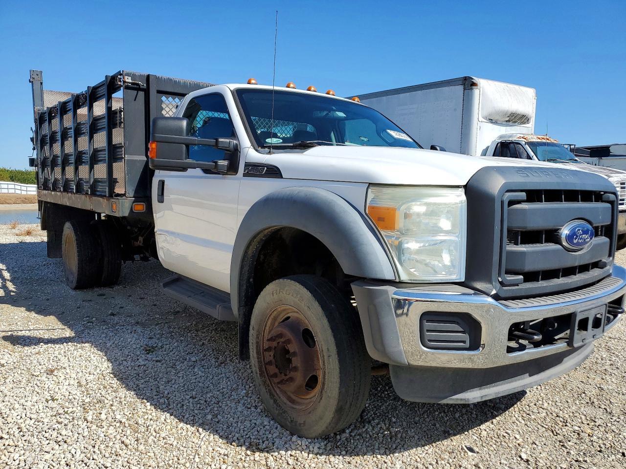 2015 Ford F550 Super Duty - Фото 4