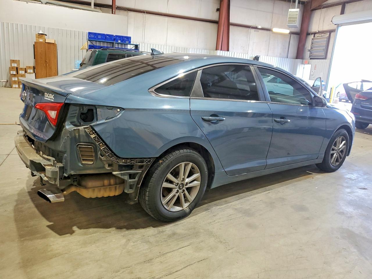 2017 Hyundai Sonata Se - Image 3