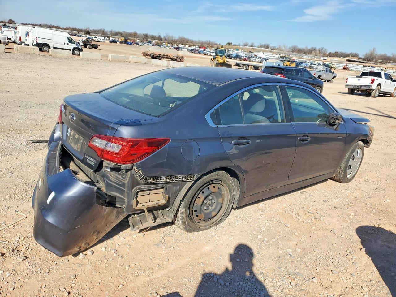 2015 Subaru Legacy 2.5I - Фото 3