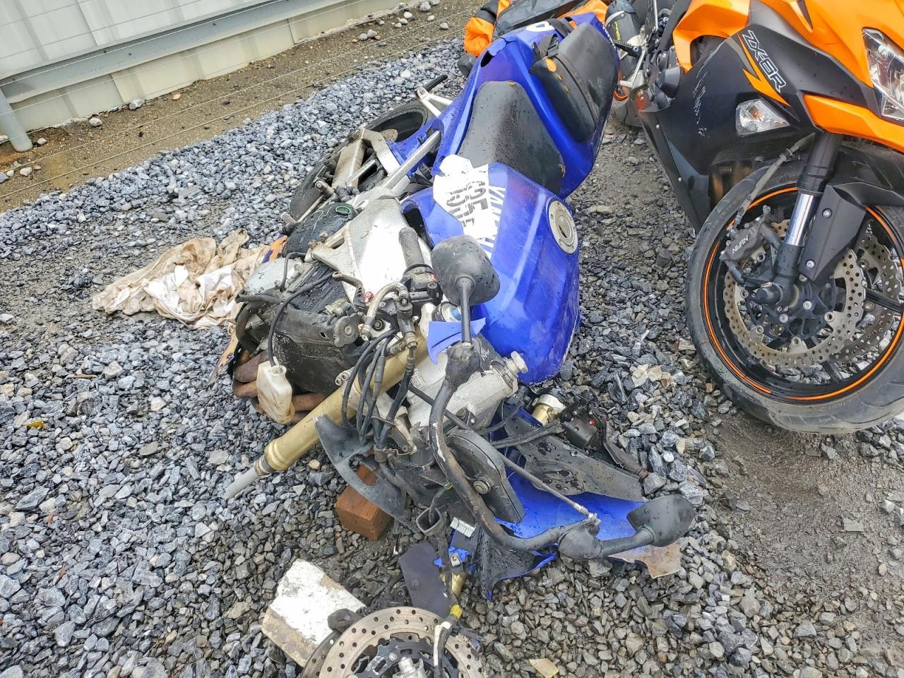 2000 Yamaha Yzfr1 - Image 5