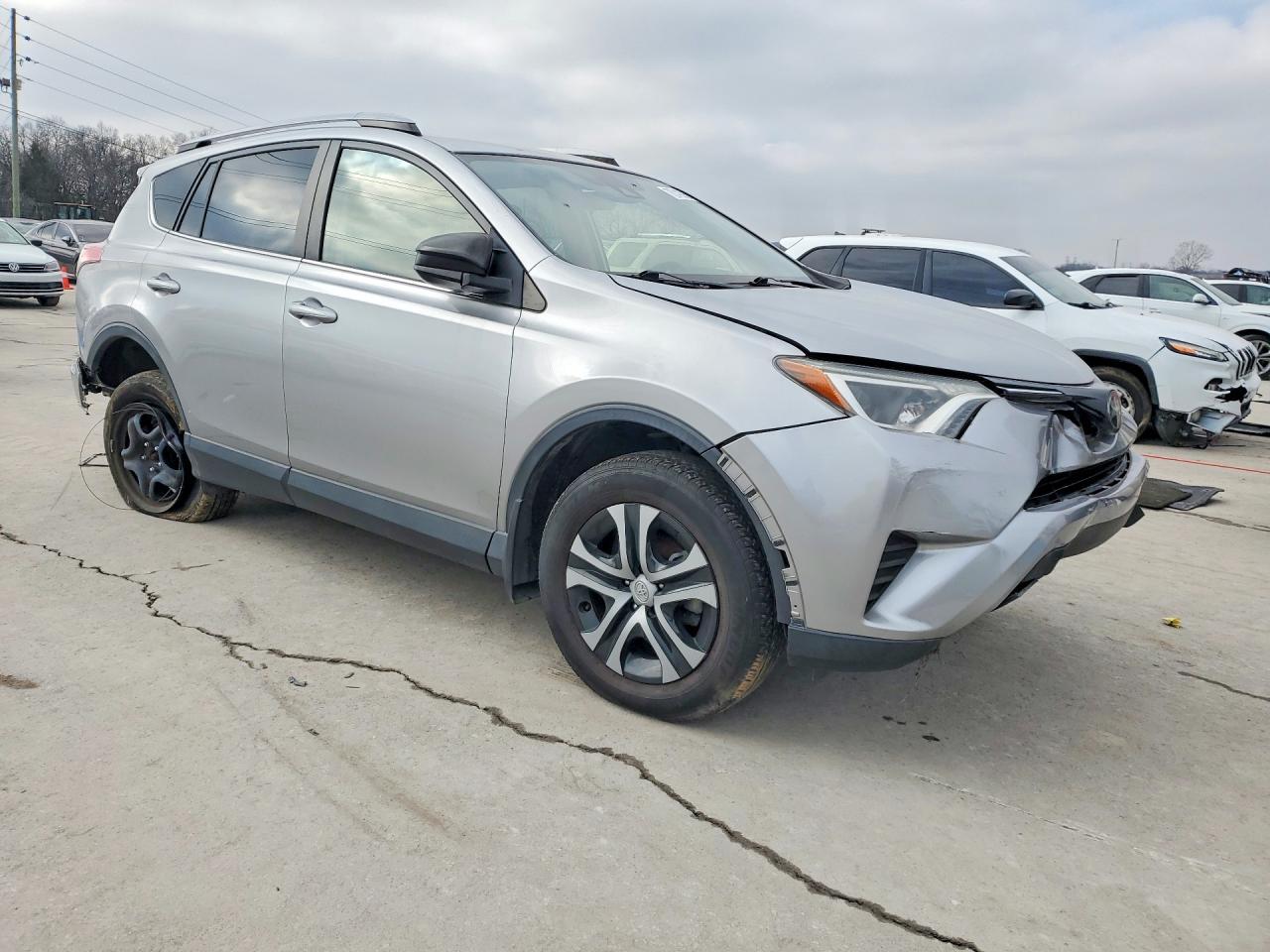 2018 Toyota Rav4 Le - Фото 4