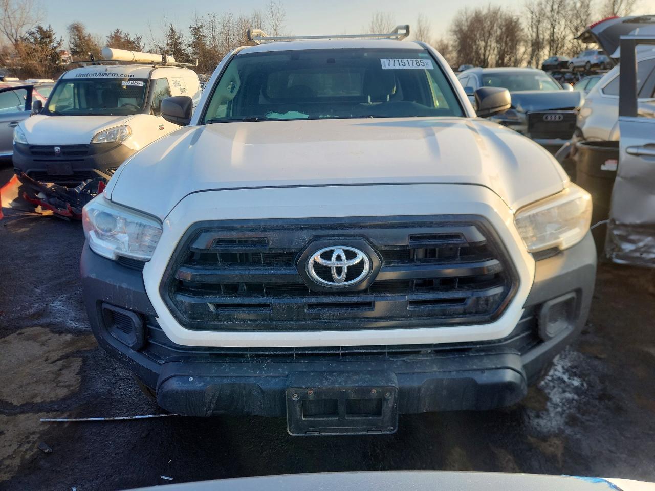 2016 Toyota Tacoma Access Cab - Image 5
