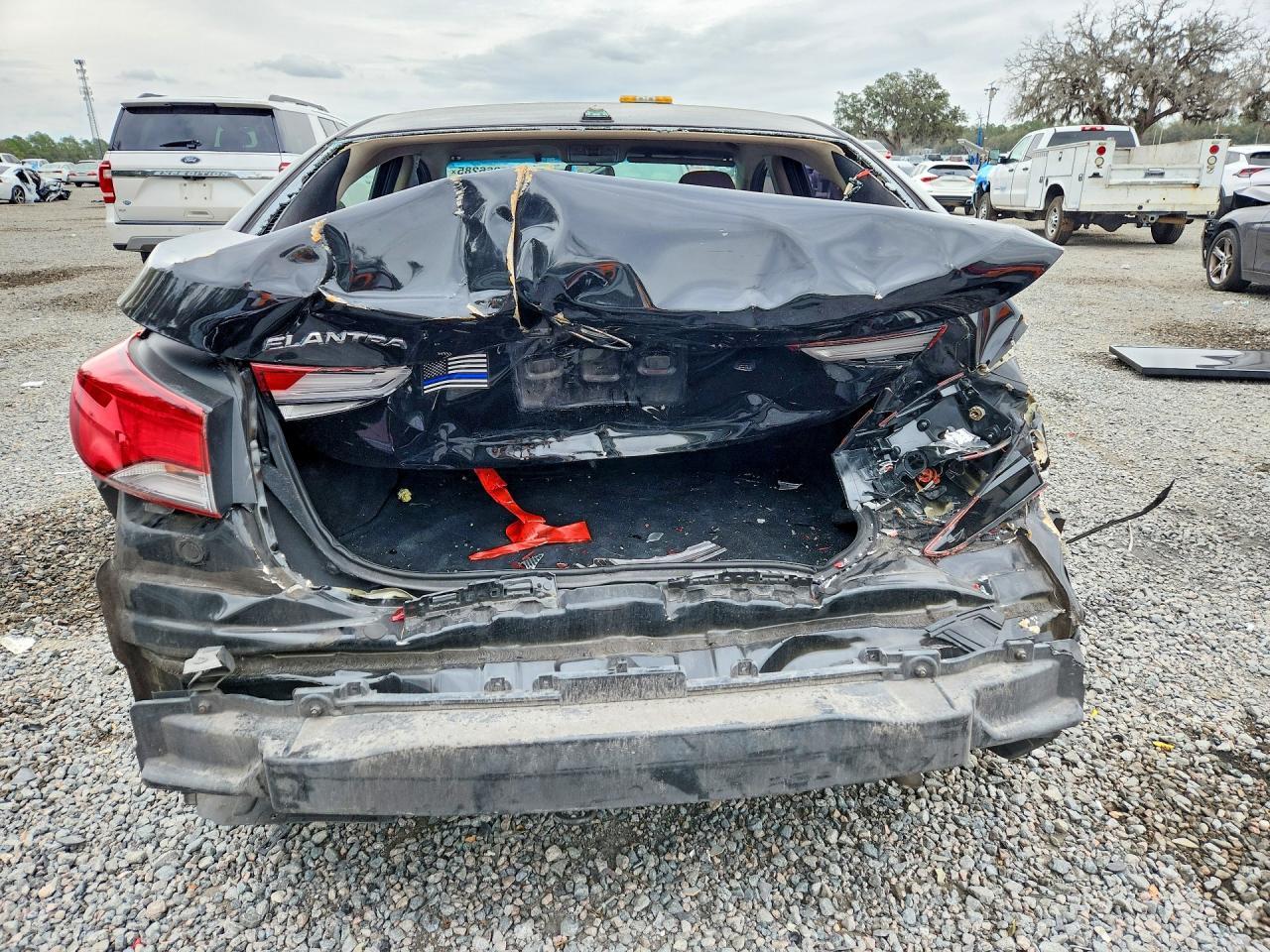 2016 Hyundai Elantra Se - Image 6