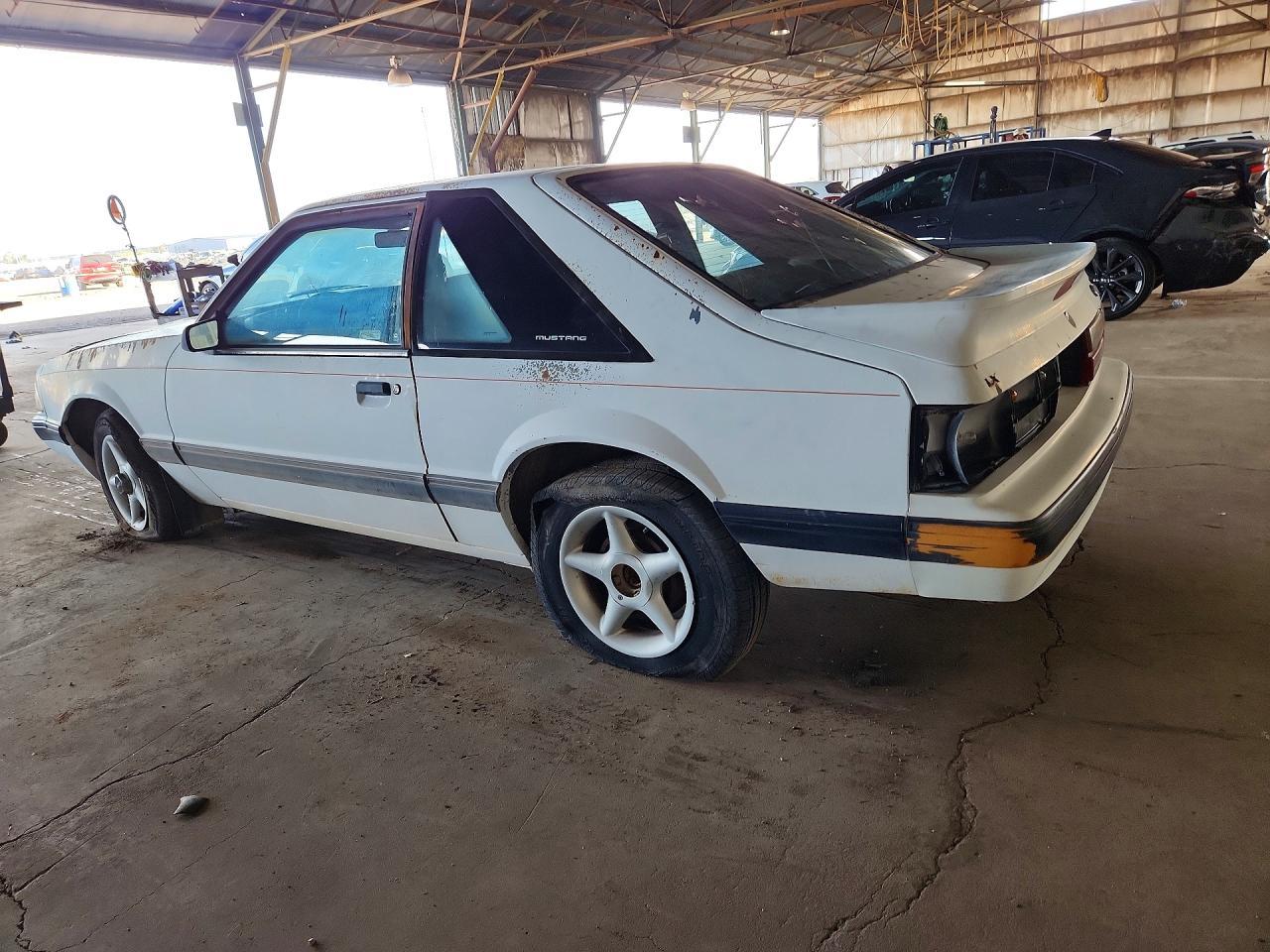 1989 Ford Mustang - Image 2