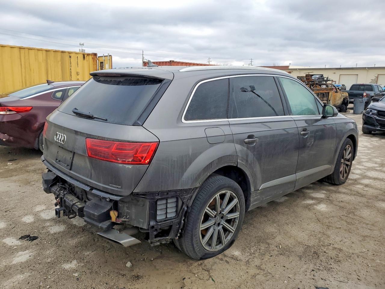 2019 Audi Q7 Premium - Фото 3