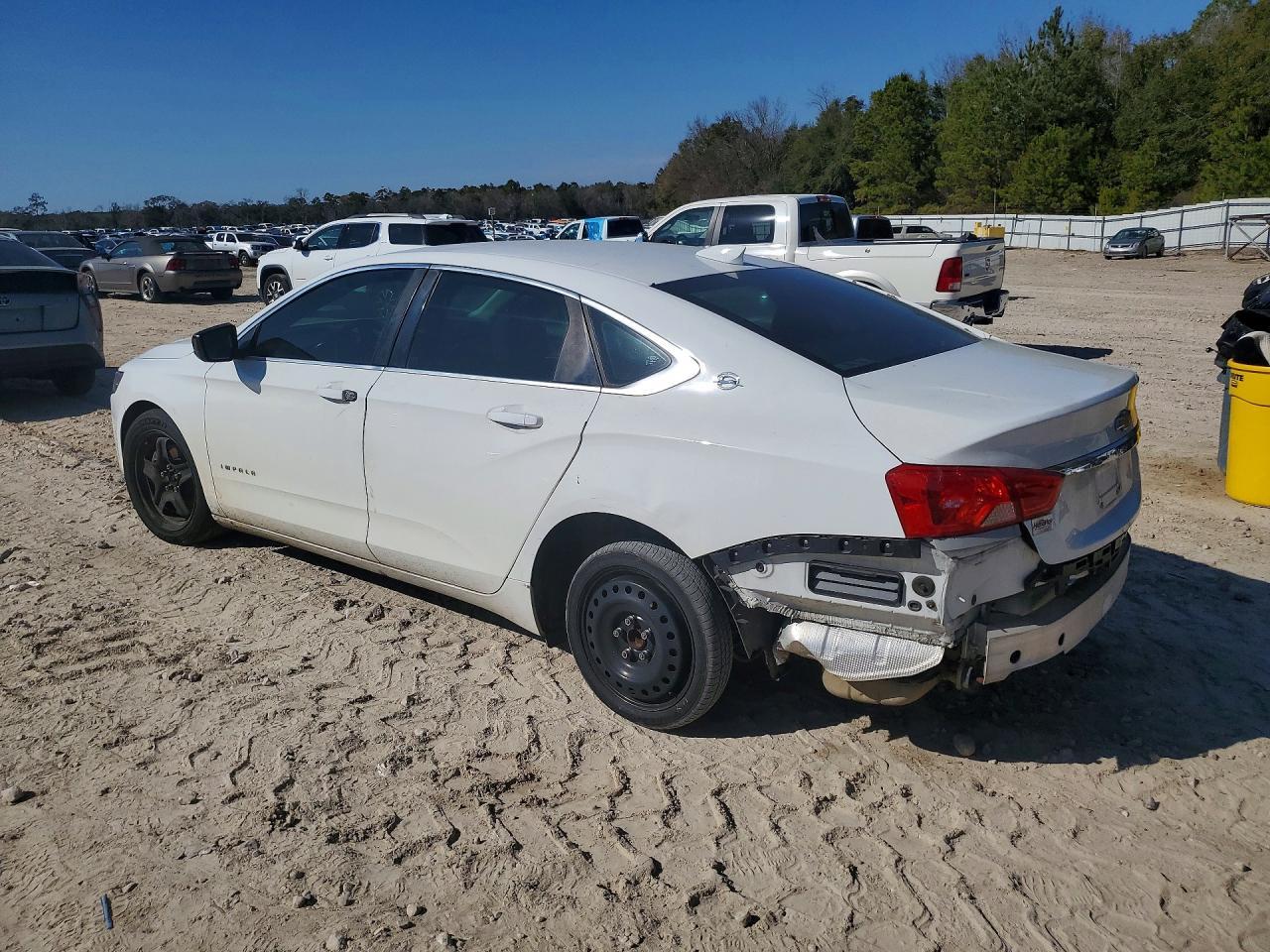 2015 Chevrolet Impala Ls - Image 2