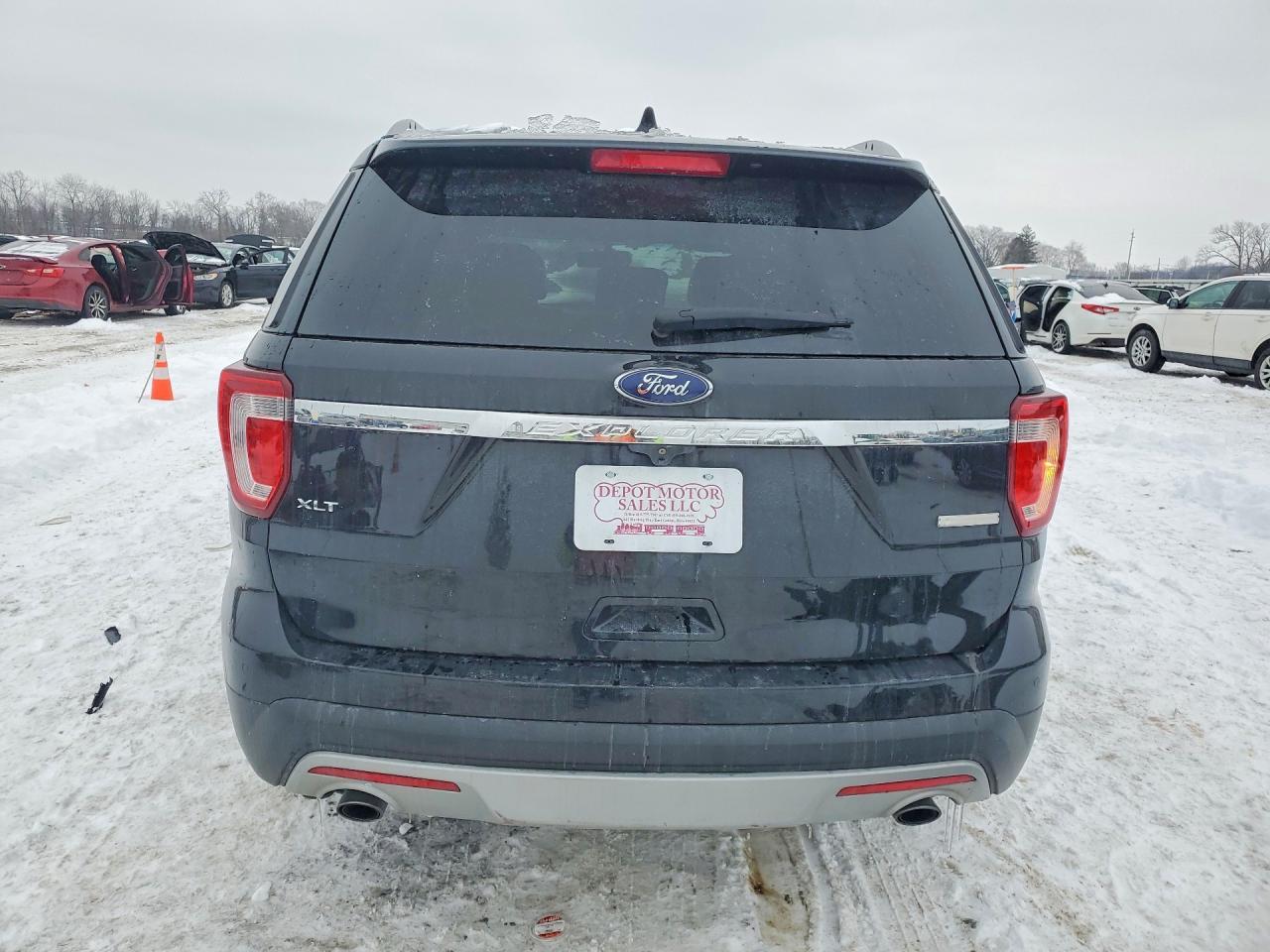 2016 Ford Explorer Xlt - Фото 6