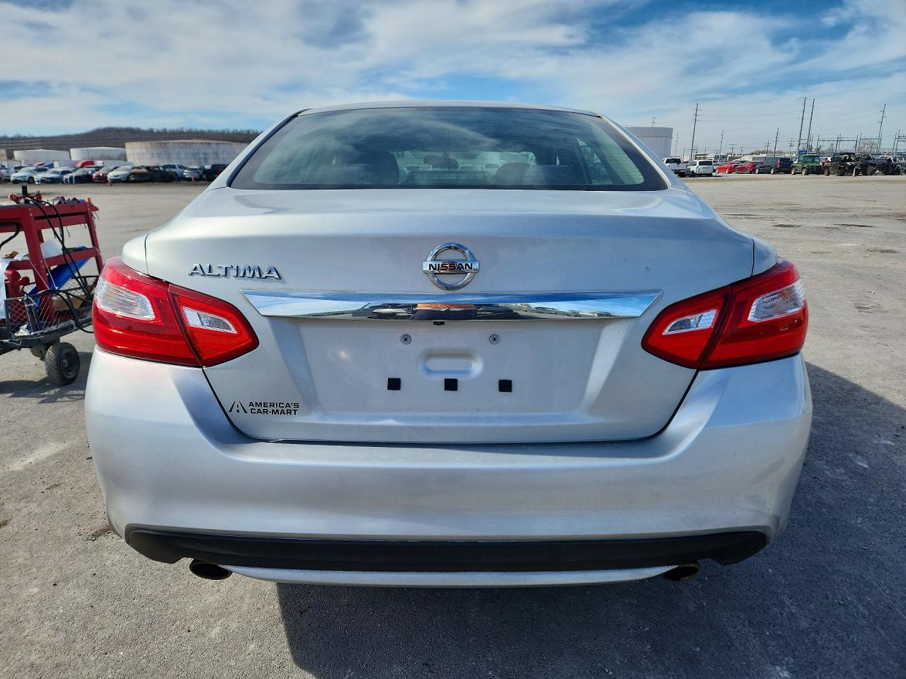 2016 Nissan Altima 2.5 - Фото 6