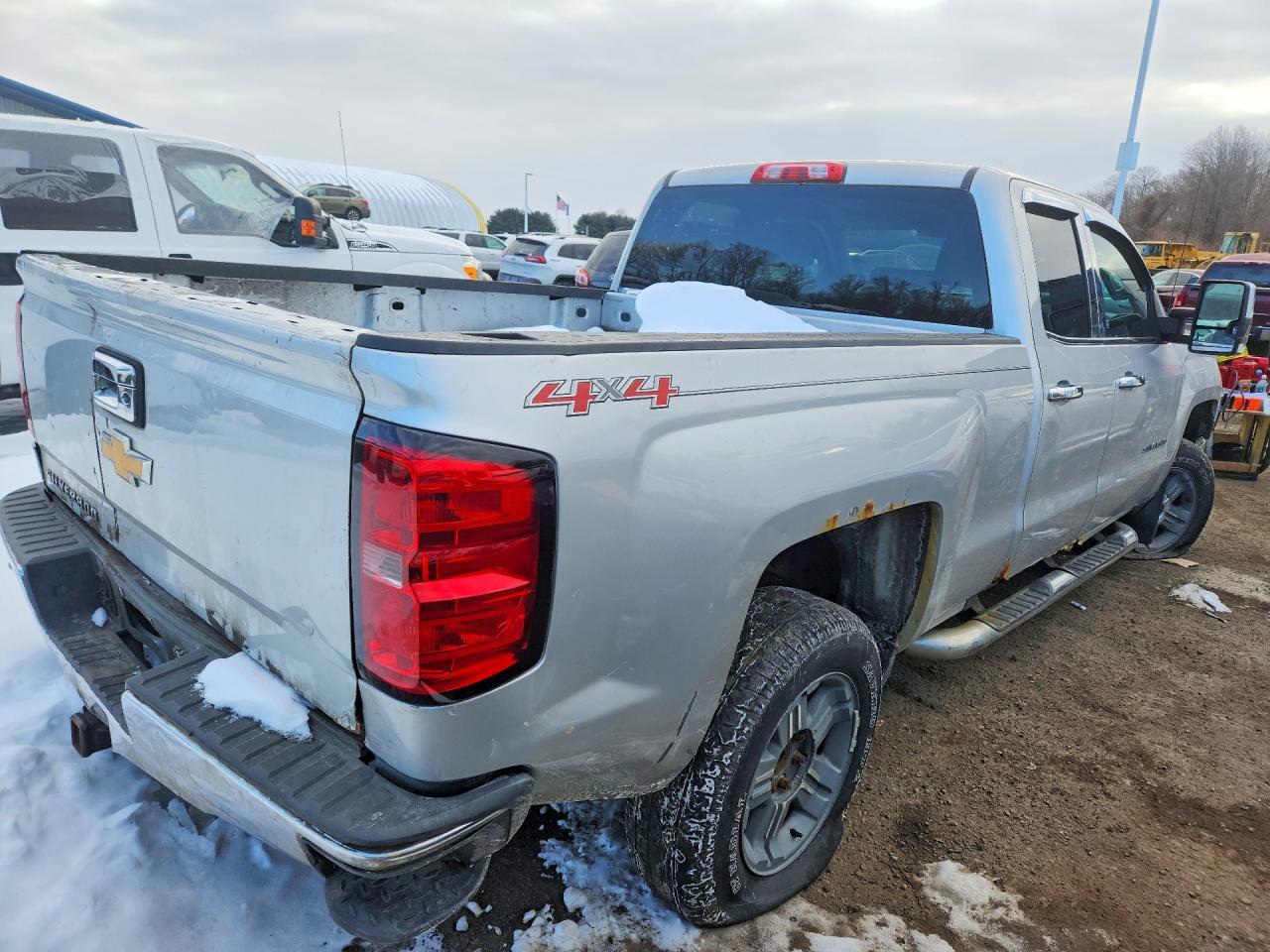2014 Chevrolet Silverado K1500 - Image 3