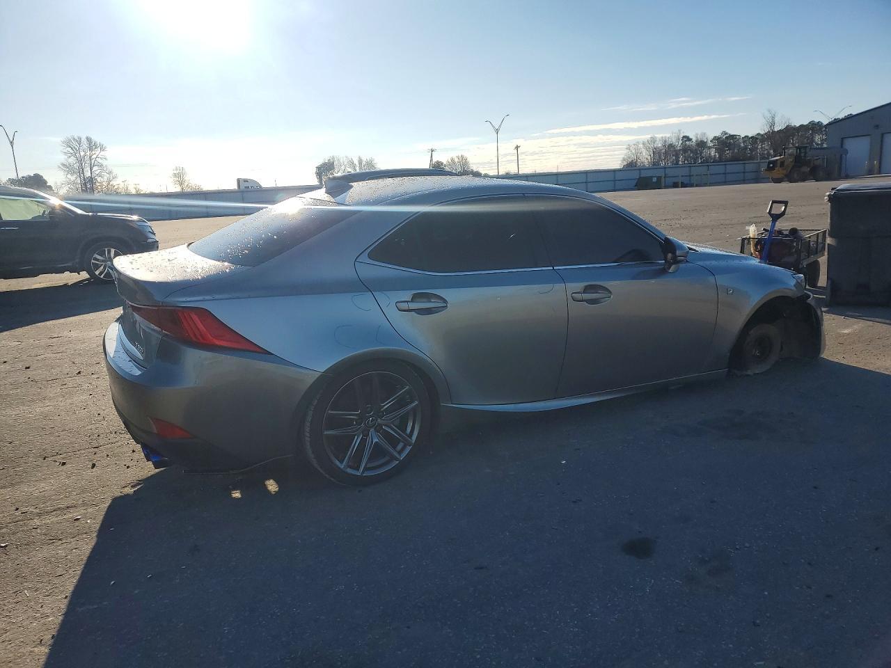2019 Lexus Is 300 - Фото 3