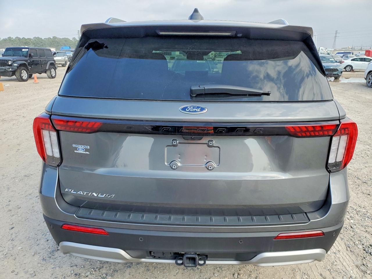 2025 Ford Explorer Platinum - Фото 6