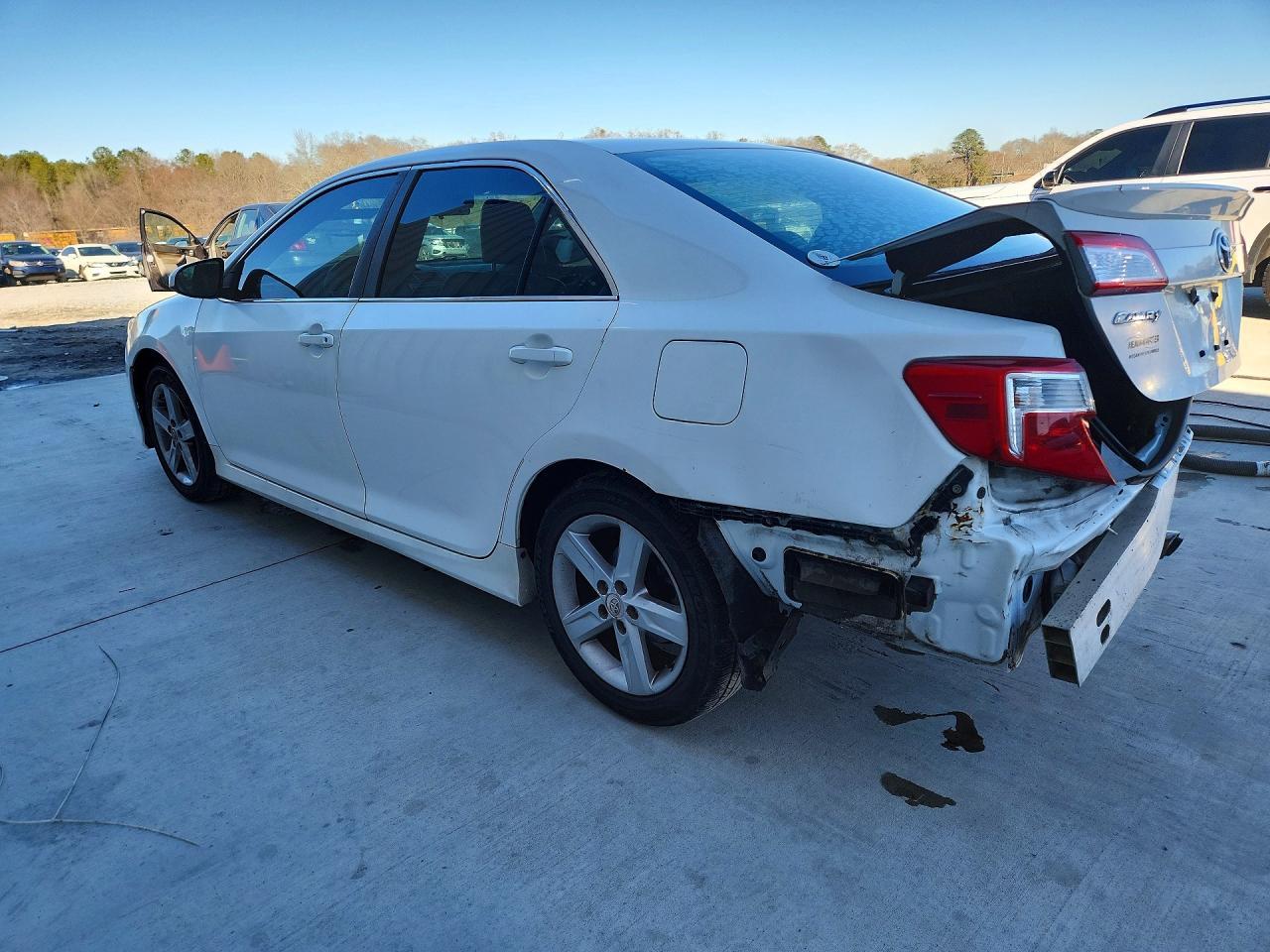 2013 Toyota Camry Se - Фото 2