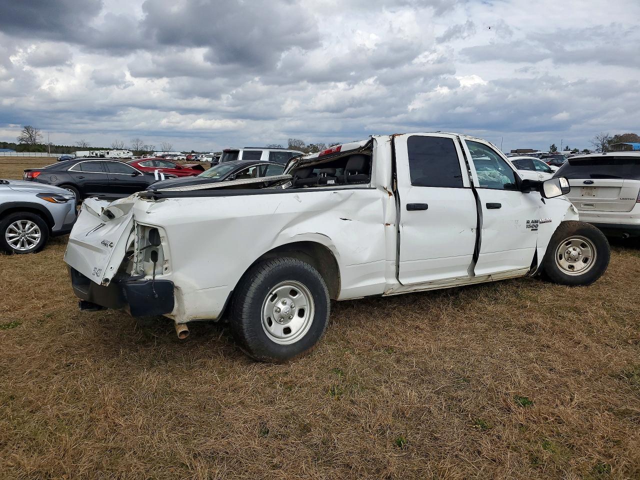 2022 Ram 1500 Classic Tradesman - Фото 3