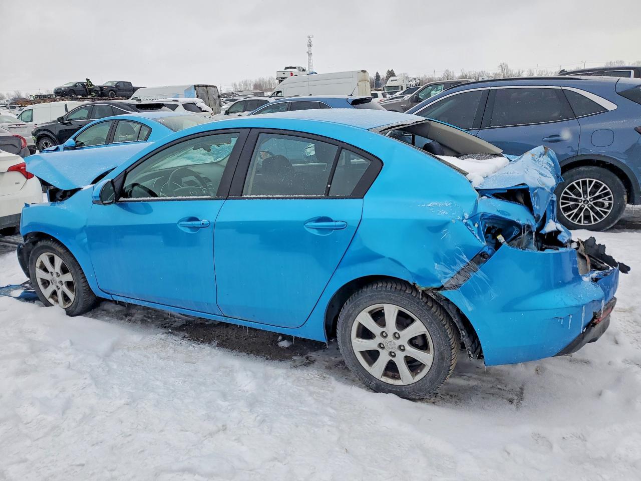 2011 Mazda 3 I - Image 2