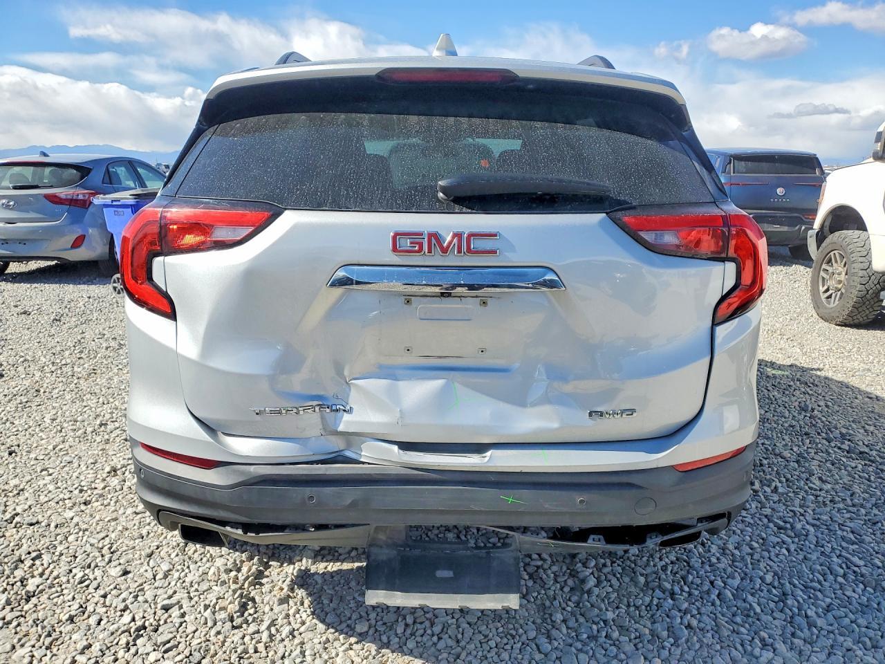 2018 GMC Terrain Sle - Image 6