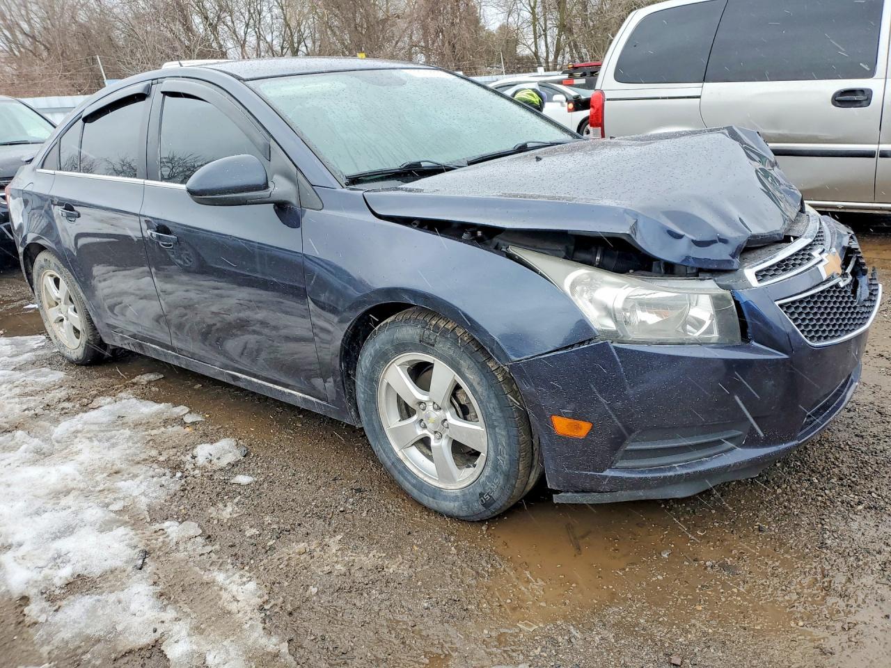 2014 Chevrolet Cruze Lt - Image 4