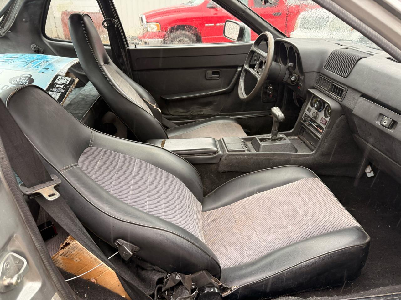 1983 Porsche 944 - Фото 5