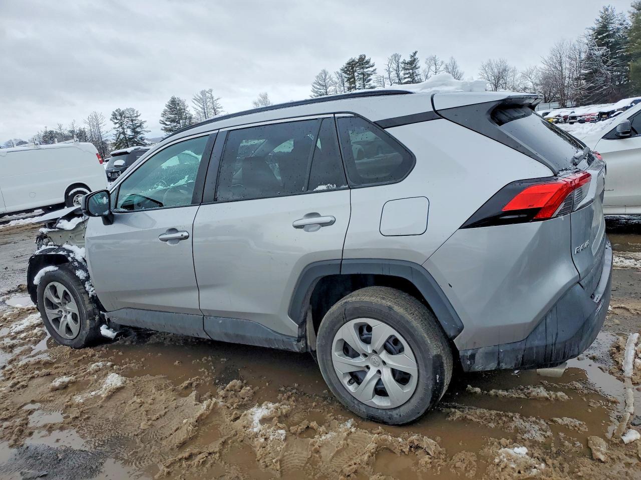 2021 Toyota Rav4 Le - Image 2