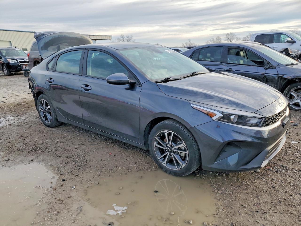 2023 Kia Forte Lx - Фото 4
