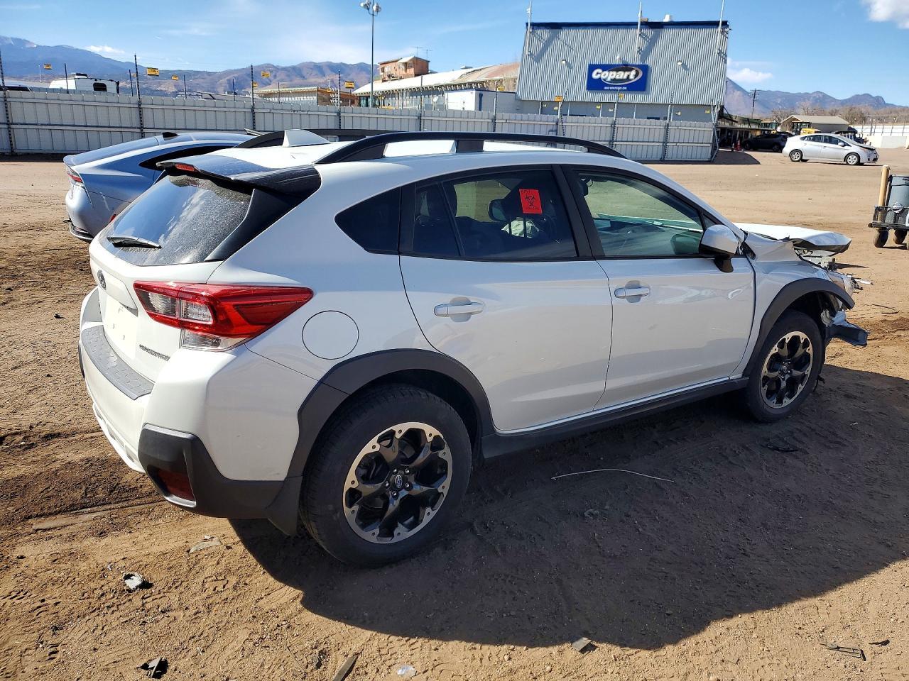 2021 Subaru Crosstrek Premium - Image 3