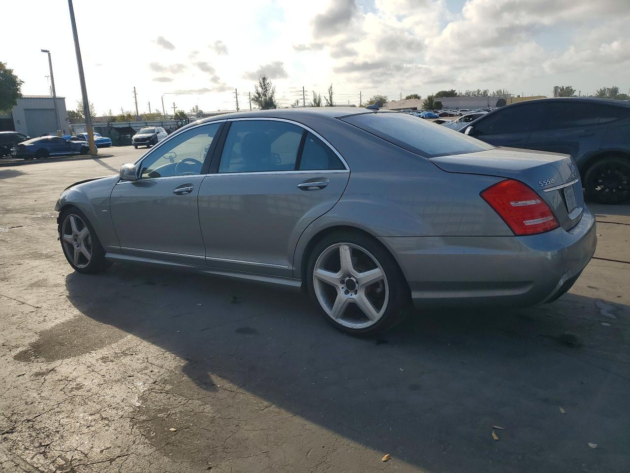 2012 Mercedes-Benz S 550 - Image 2