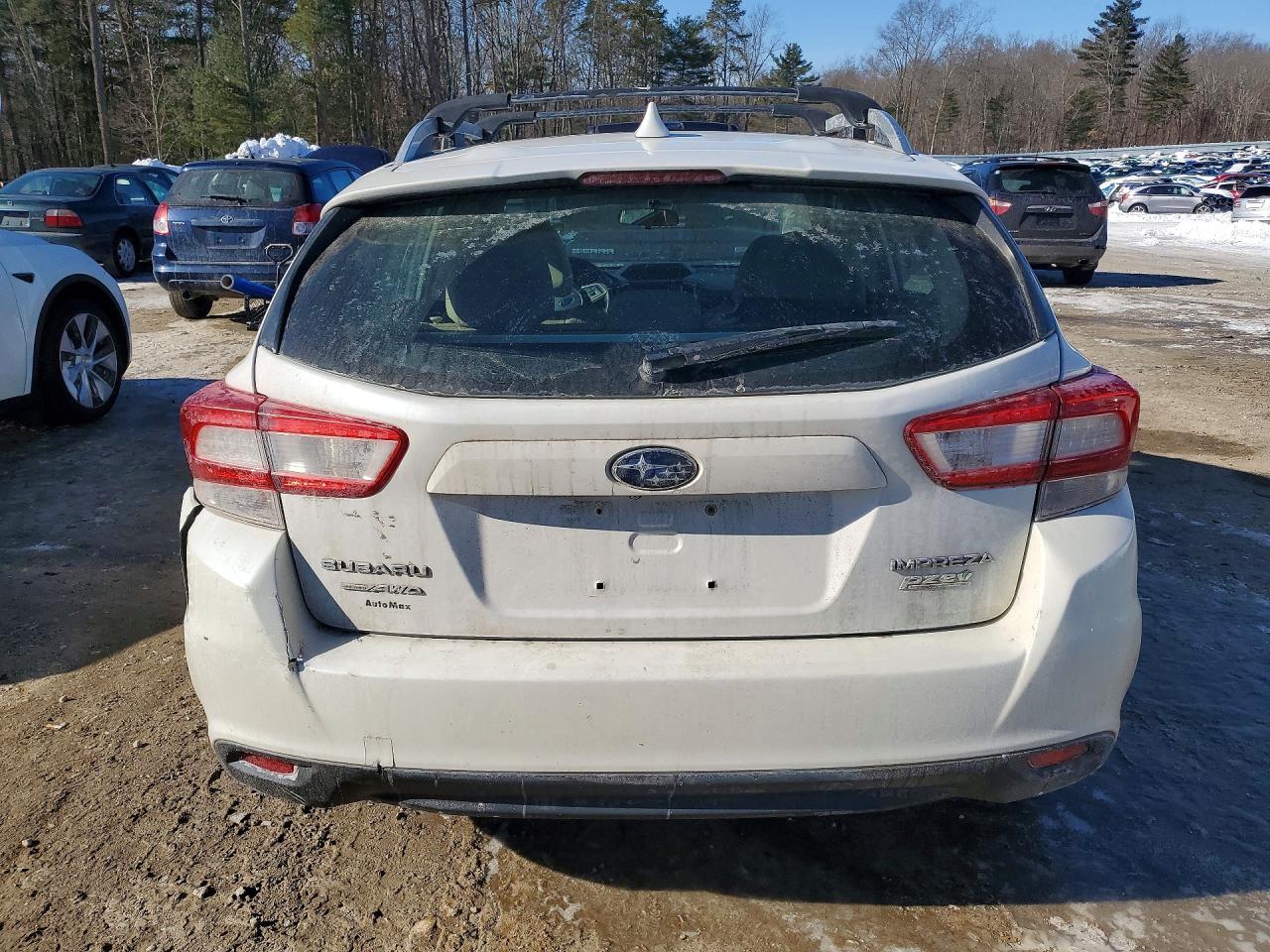 2017 Subaru Impreza Premium - Фото 6