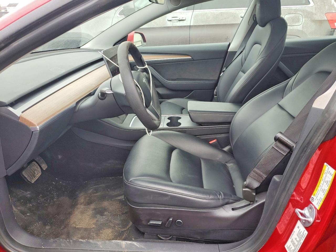 2023 Tesla Model 3 - Image 7