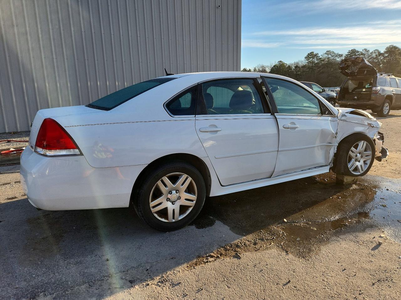 2016 Chevrolet Impala Limited Lt - Image 3
