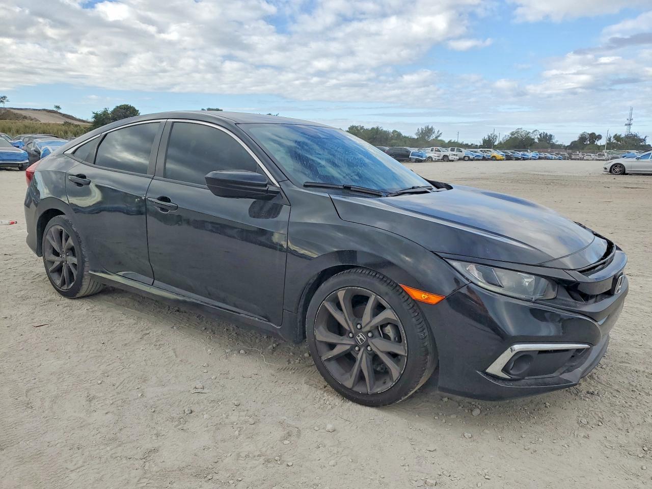 2021 Honda Civic Sport - Фото 4