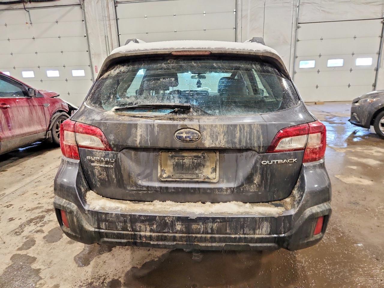 2018 Subaru Outback 2.5I - Image 6