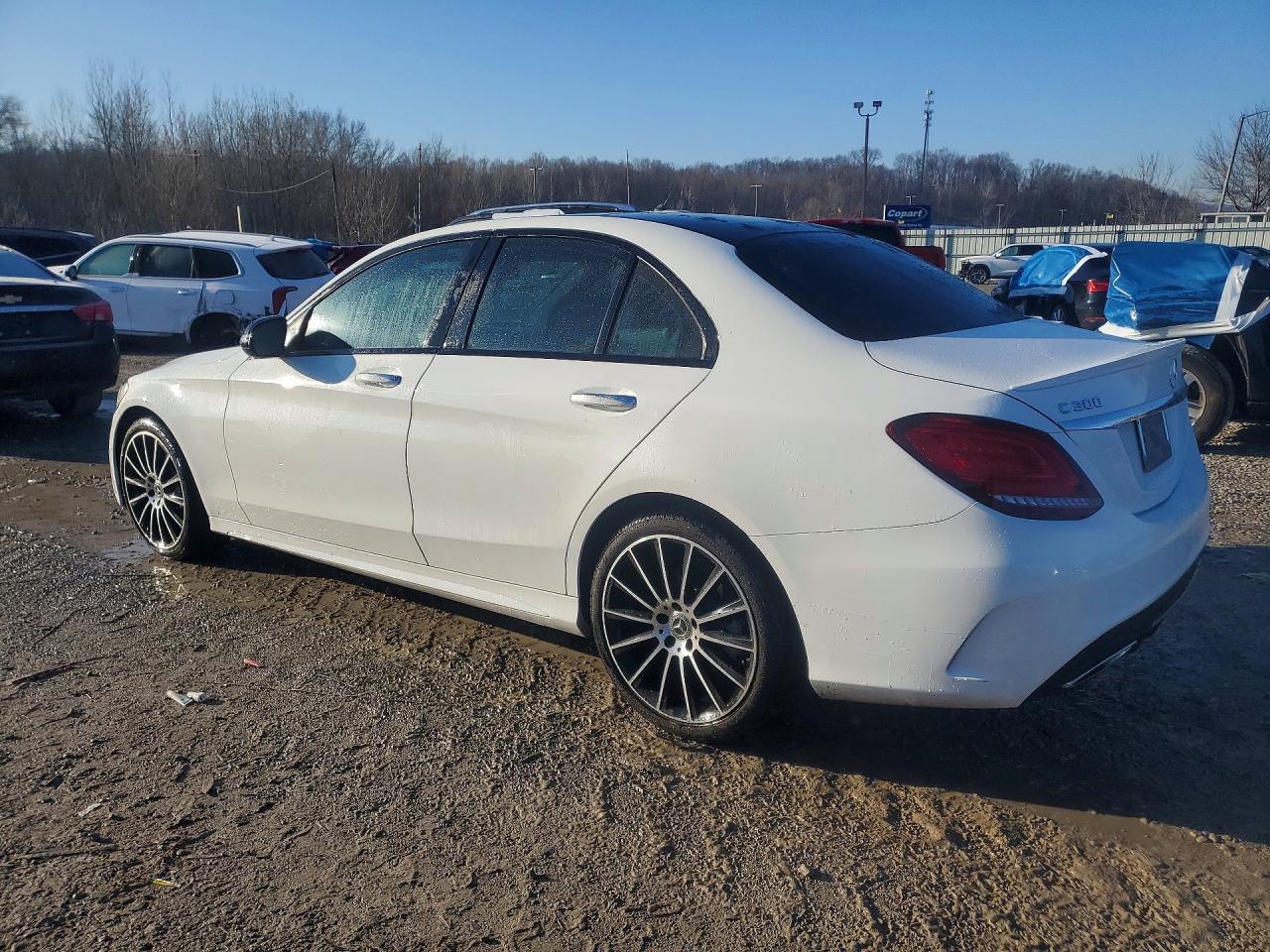 2020 Mercedes-Benz C 300 4Matic - Фото 2