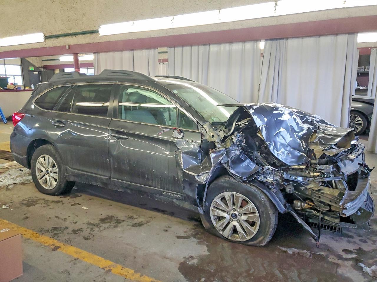 2018 Subaru Outback 2.5I Premium - Фото 4