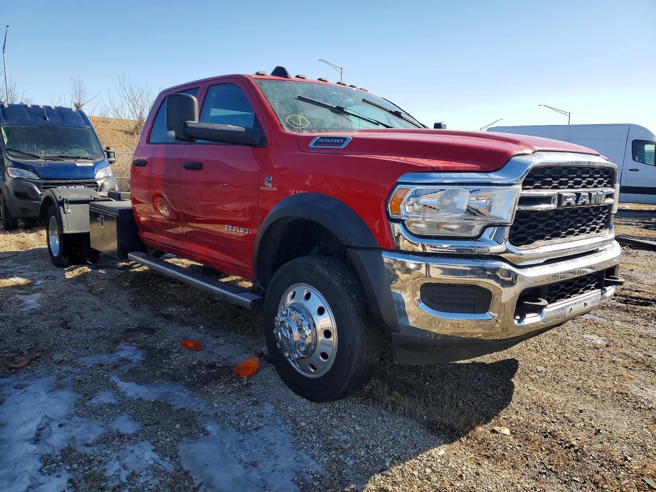 2022 Ram 5500 - Фото 4
